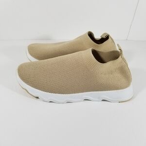 Tommy Bahama Sock Knit Jogger Sneakers Women's Sz 7.5 Beige/Tan Slip On Stretch